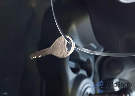 2017 Nissan Versa 1.6 S+ из США, поврежденный, VIN 3N1CN7AP3HL827849